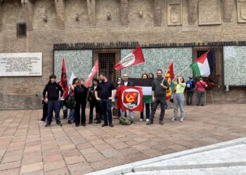 Pap: 'Festa laica