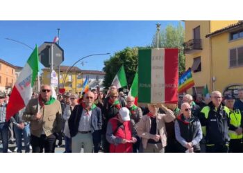 Al corteo del 25 aprile dopo stop Comune