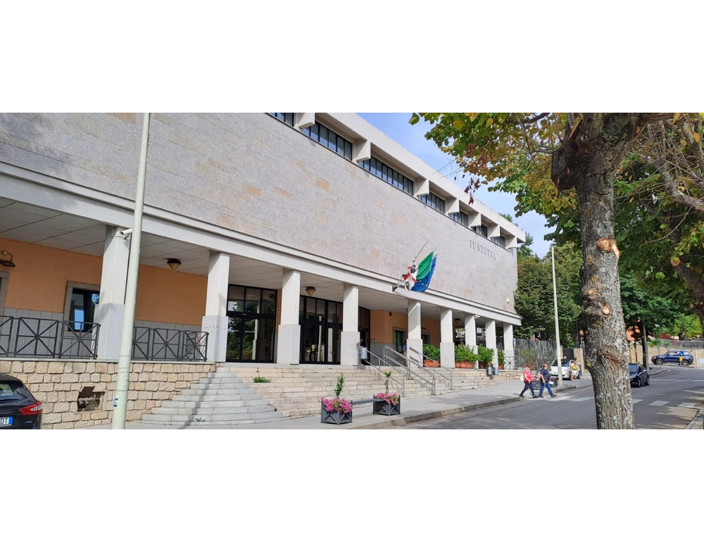 Accusato di abusi sulla figlia, assolto dal giudice dopo 4 anni