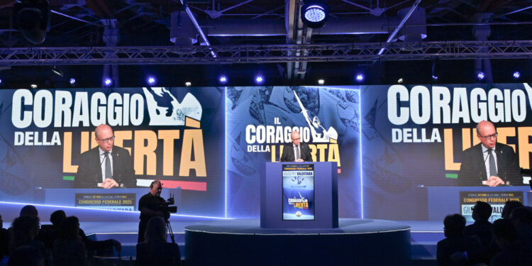 Tra gli ospiti leader sovranisti e il n.1 di Confindustria