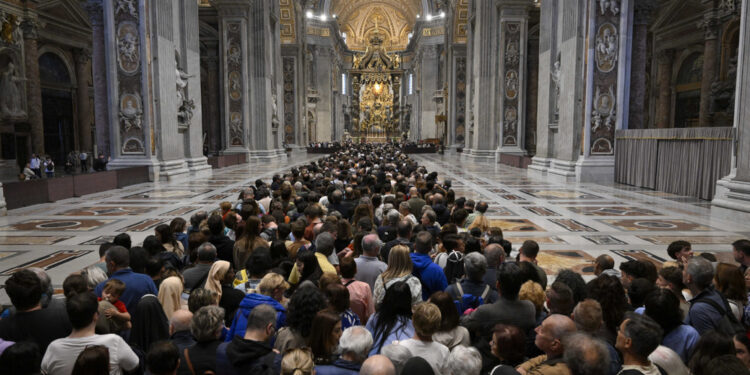 L'accesso alla Basilica anticipato alle 18