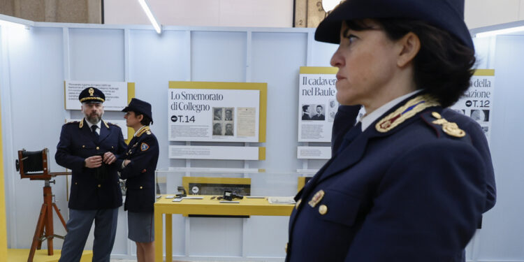 Medaglia alla bandiera per agenti che si opposero a nazifascismo