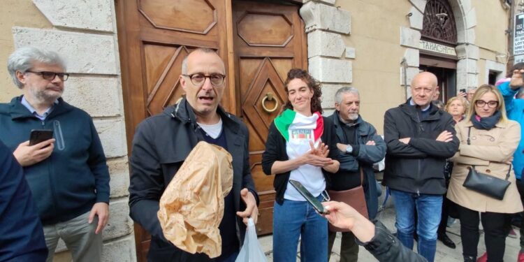 'Si sottovaluta chi si rifà a ideologie condannate dalla storia'