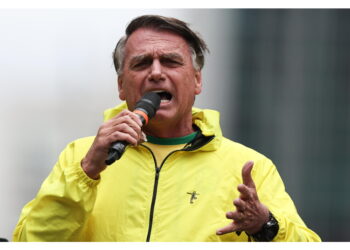 L'ex presidente brasiliano per ora resta in terapia intensiva