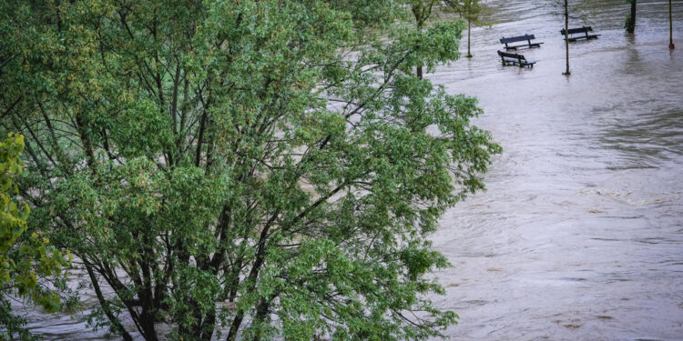 Il colmo della piena atteso a Piacenza nelle prime ore di domani