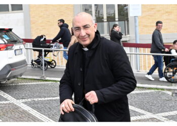 "Non prevalga l'istinto di tornare indietro"