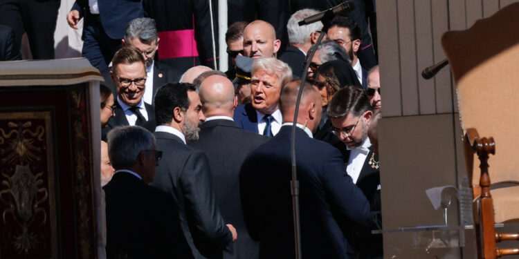 A margine del funerale del Papa