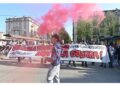 In testa al corteo fantocci di Valditara e Bernini