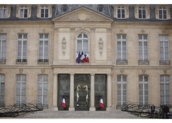 Nelle consultazioni di oggi a Parigi