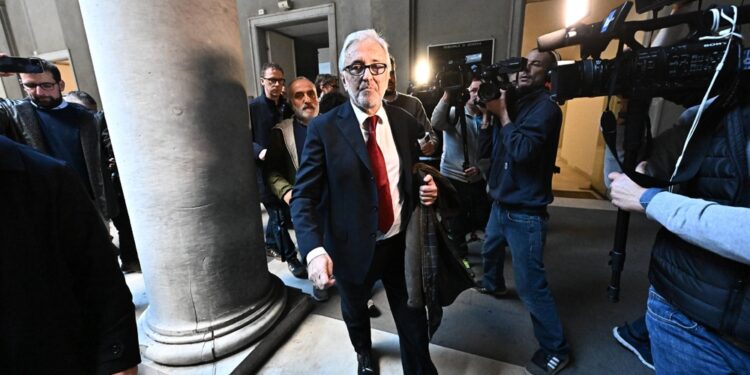 'Attendiamo l'ordine di carcerazione. Sentenza incomprensibile'
