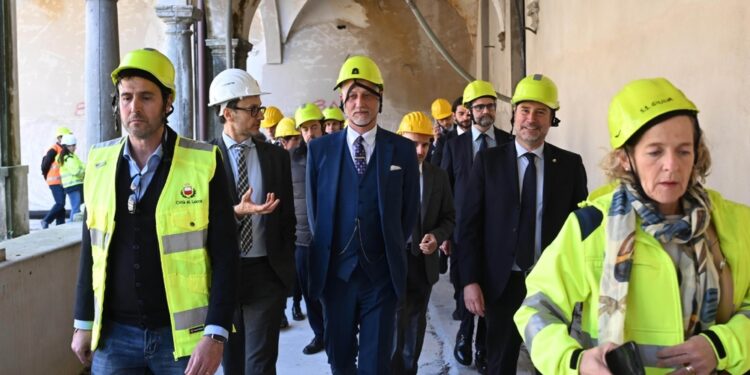 Ministro della Cultura in visita a cantiere nuovo museo a Lucca