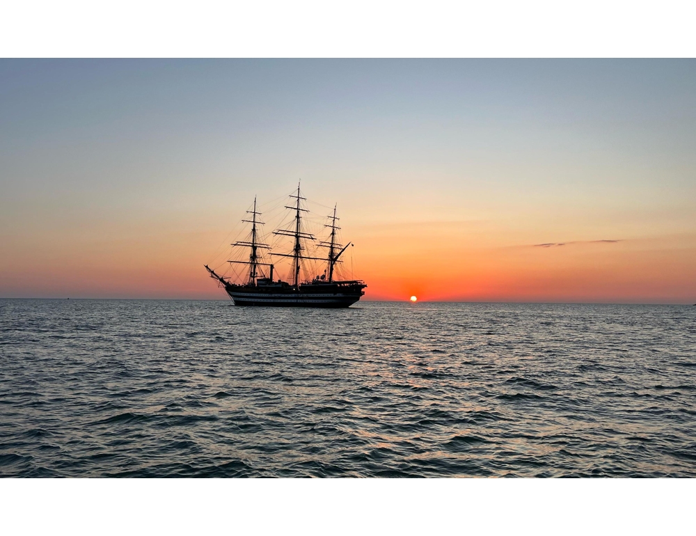 L’Amerigo Vespucci arrivata a Ortona, attesa la premier Meloni
