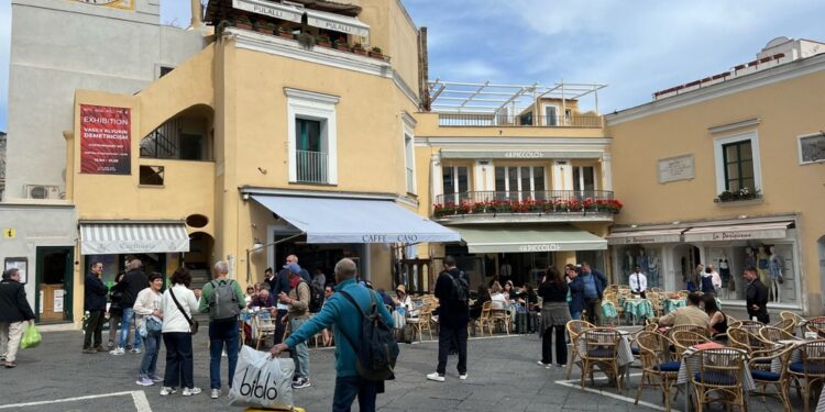 Meno 10% nel movimento passeggeri tra arrivi e partenze
