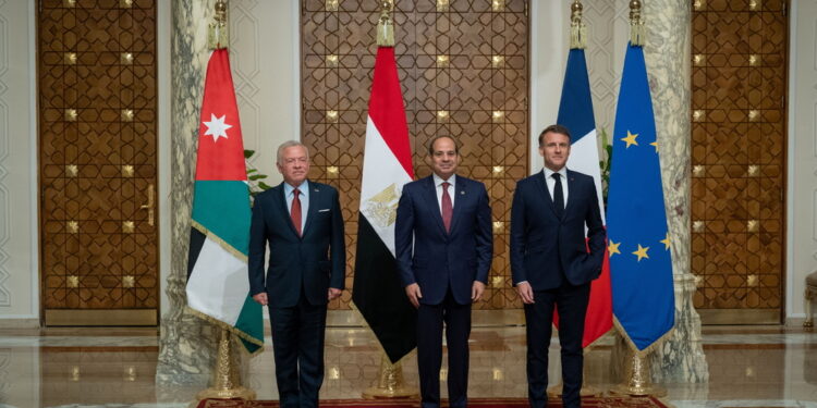 Dichiarazione dopo un vertice trilaterale al Cairo