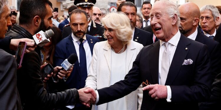 Dopo il ricordo della visita Elisabetta II al cratere di Capaci