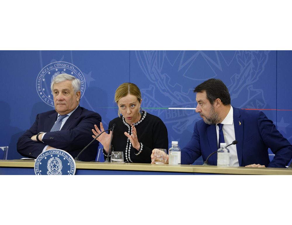 Meloni in Cdm, lunedì vertice di governo sui dazi