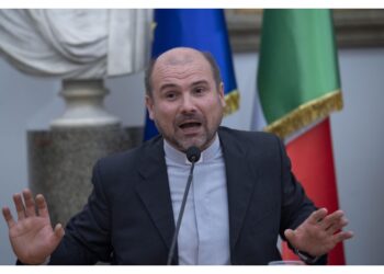 "Speriamo di poter vedere ai funerali i suoi figli prediletti"