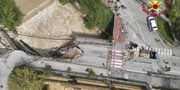 Acquisiti filmati videosorveglianza. Ponte crollò già nel 1905
