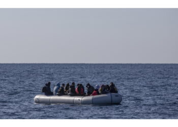 Tra le vittime ci sarebbero due bambini e due donne