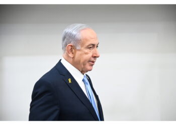 'Controllo israeliano sulla strada tra Khan Yunis a Rafah'