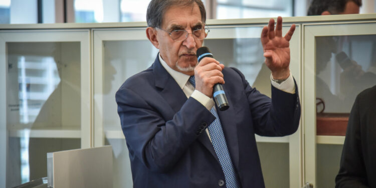 E' un momento fondativo della nostra democrazia