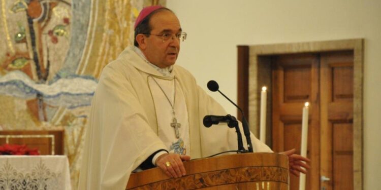 Cardinale a Roma per gli adempimenti preliminari del Conclave