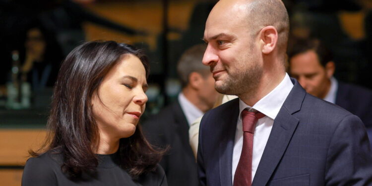 'Asfissiare l'economia russa
