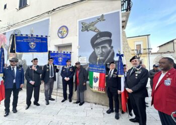 Aveva combattuto durante la 2/a guerra mondiale in Italia