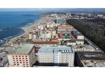 Nessuna traccia delle licenze edilizie della frazione casertana