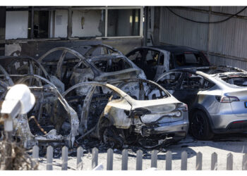 Nell'ambito dell'inchiesta per terrorismo sull'incendio