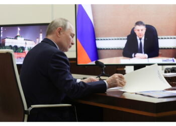 Mosca parla di un massiccio attacco delle forze di Kiev