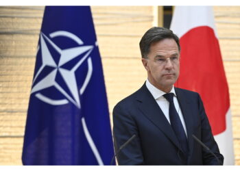 Segretario della Nato incontra a Odessa leader ucraino Zelensky
