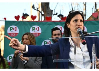 Rendere obbligatoria l'educazione all'affettività e a differenze