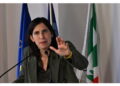 Da Trump parole irripetibili mentre Meloni annuncia la visita