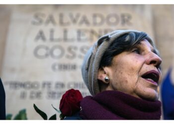 Ha violato l'obbligo di non stipulare contratti con lo Stato