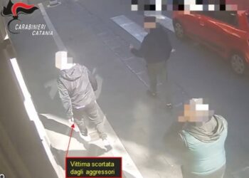 Pensavano fosse il rapinatore di un pensionato
