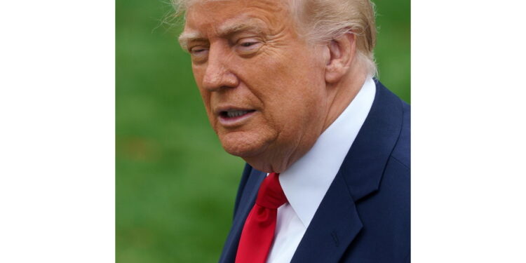 Reuters/Ipsos: 'Sceso al 42% rispetto al 47% del 20 gennaio'