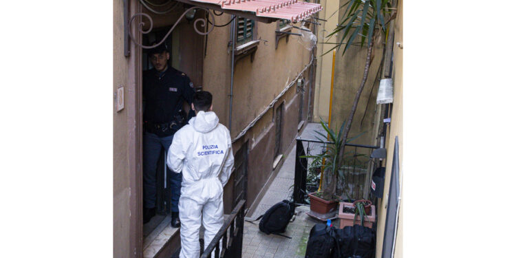 Padre e madre non indagati. Arma gettata in un cassonetto
