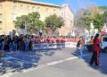 Manifestanti 'soldi alla formazione