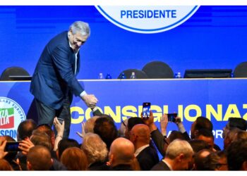 Al governo non si dice il contrario di quando si era opposizione
