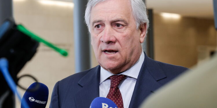 'Valuteremo attentamente le proposte degli imprenditori'