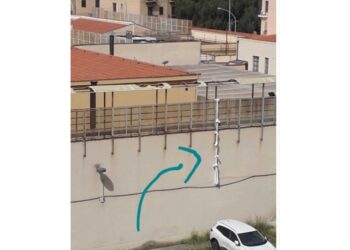 Si sono calati giù con le lenzuola