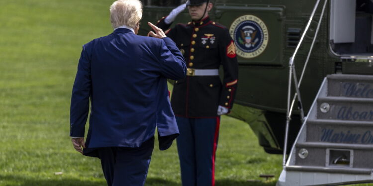 Lo ha detto il presidente a bordo dell'Air Force One