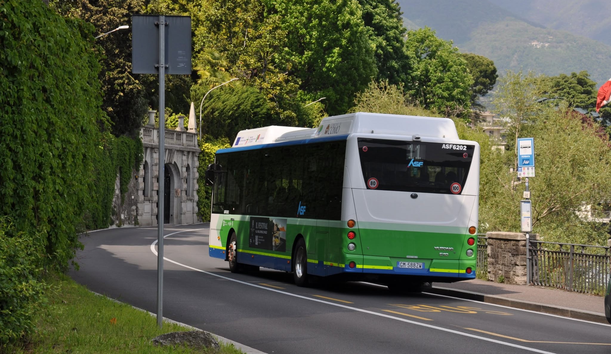 Asf, corse cancellate e ritardi all’inizio dell’anno scolastico. L’azienda: “Al lavoro per risolvere i disagi”