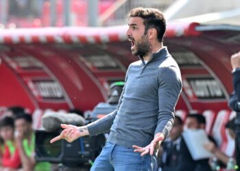 Cesc Fabregas, allenatore del Como (foto Roberto Colombo)