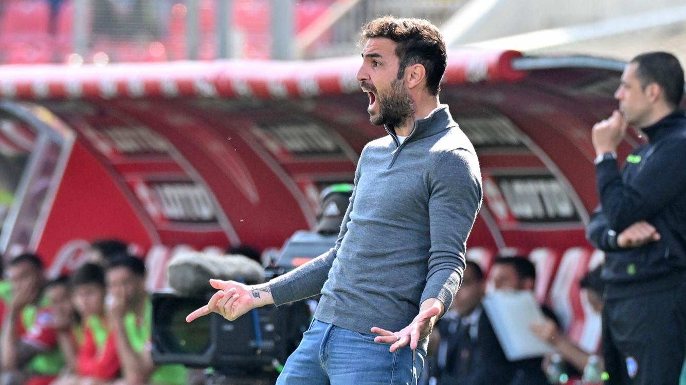 Tutti pazzi per Fabregas: piace a Real, City, Bayern e Atletico. Lo segue anche il Brasile