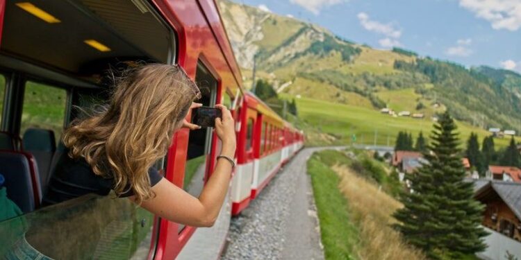 Youth Alpine Interrail: in palio 150 biglietti per l’estate 2025