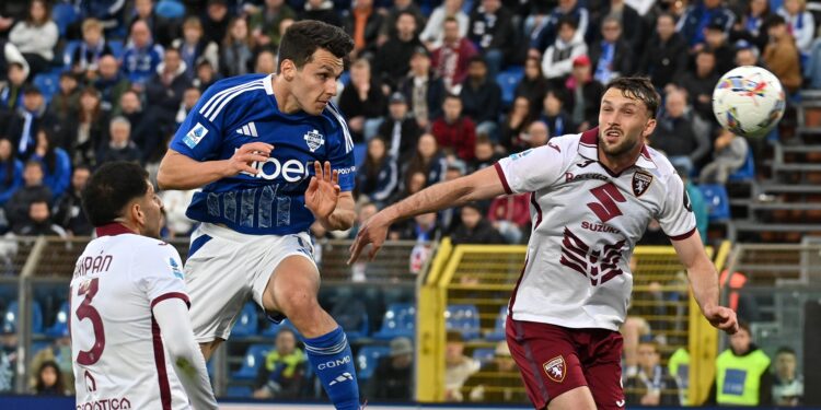 La rete decisiva del greco Douvikas contro il Torino (foto Roberto Colombo)