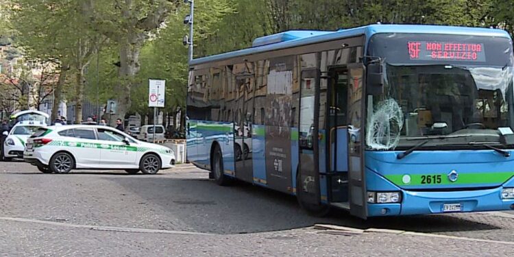 Incidente bus Como