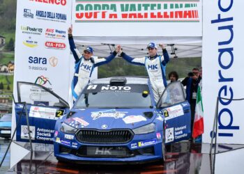 Re e Vozzo festeggiano il successo al Rally Coppa Valtellina 2025